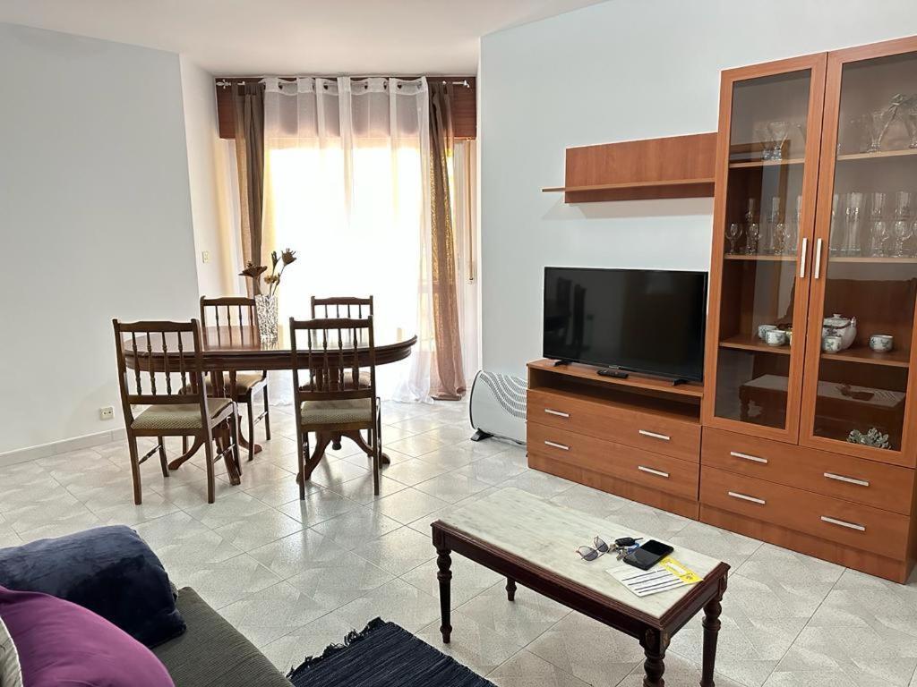 Apartmán Piso Wifi En Rianxo Rianjo Exteriér fotografie